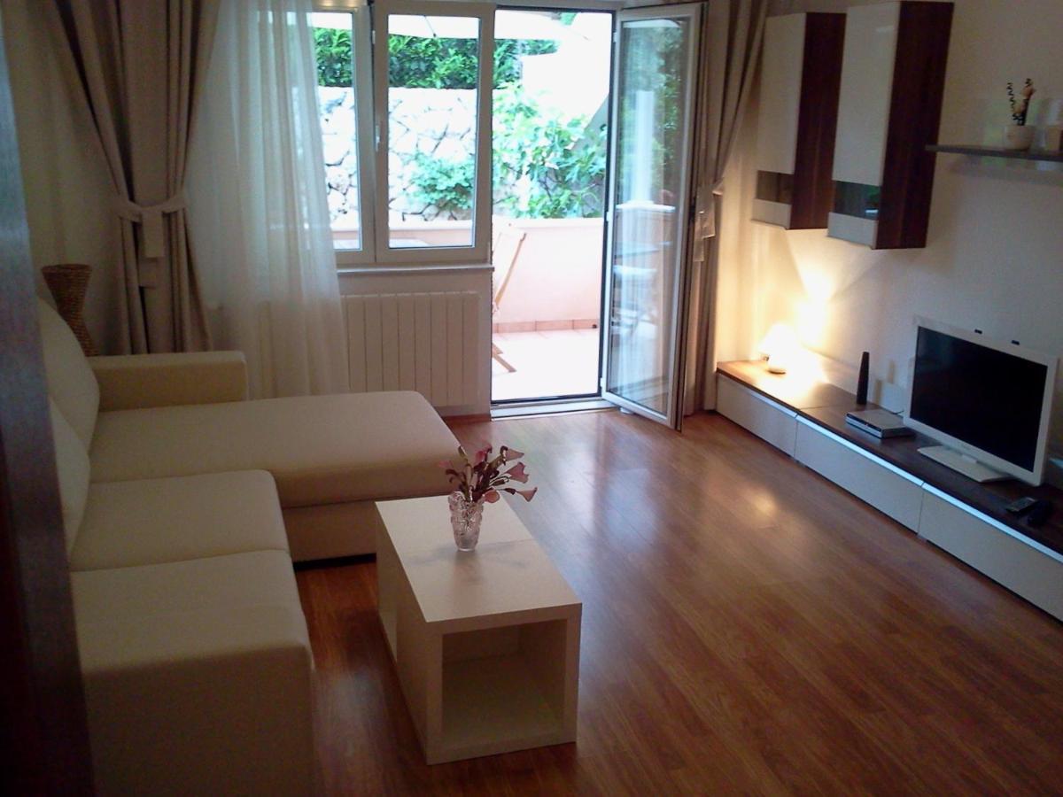 Apartments Jani Hvar Town Bagian luar foto