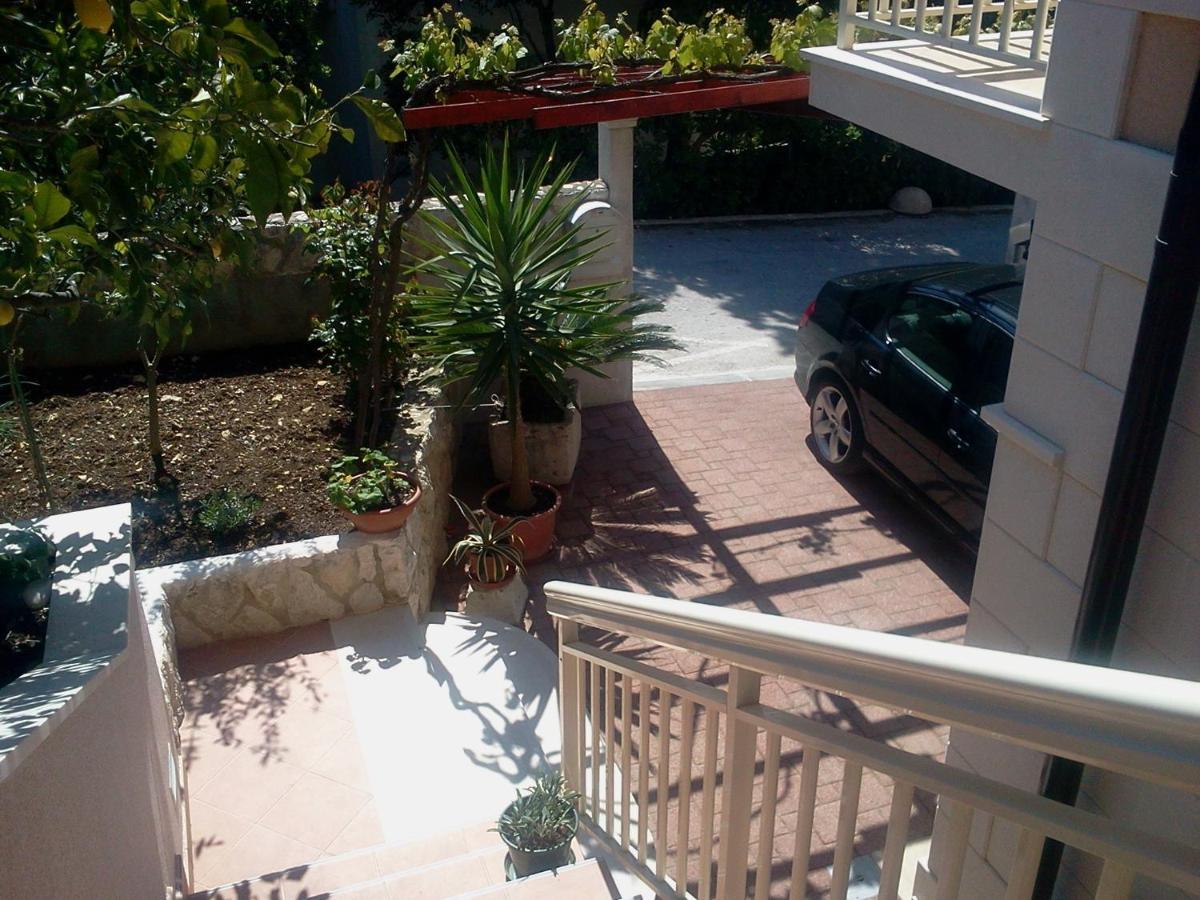 Apartments Jani Hvar Town Bagian luar foto