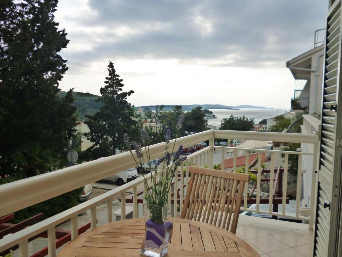 Apartments Jani Hvar Town Ruang foto