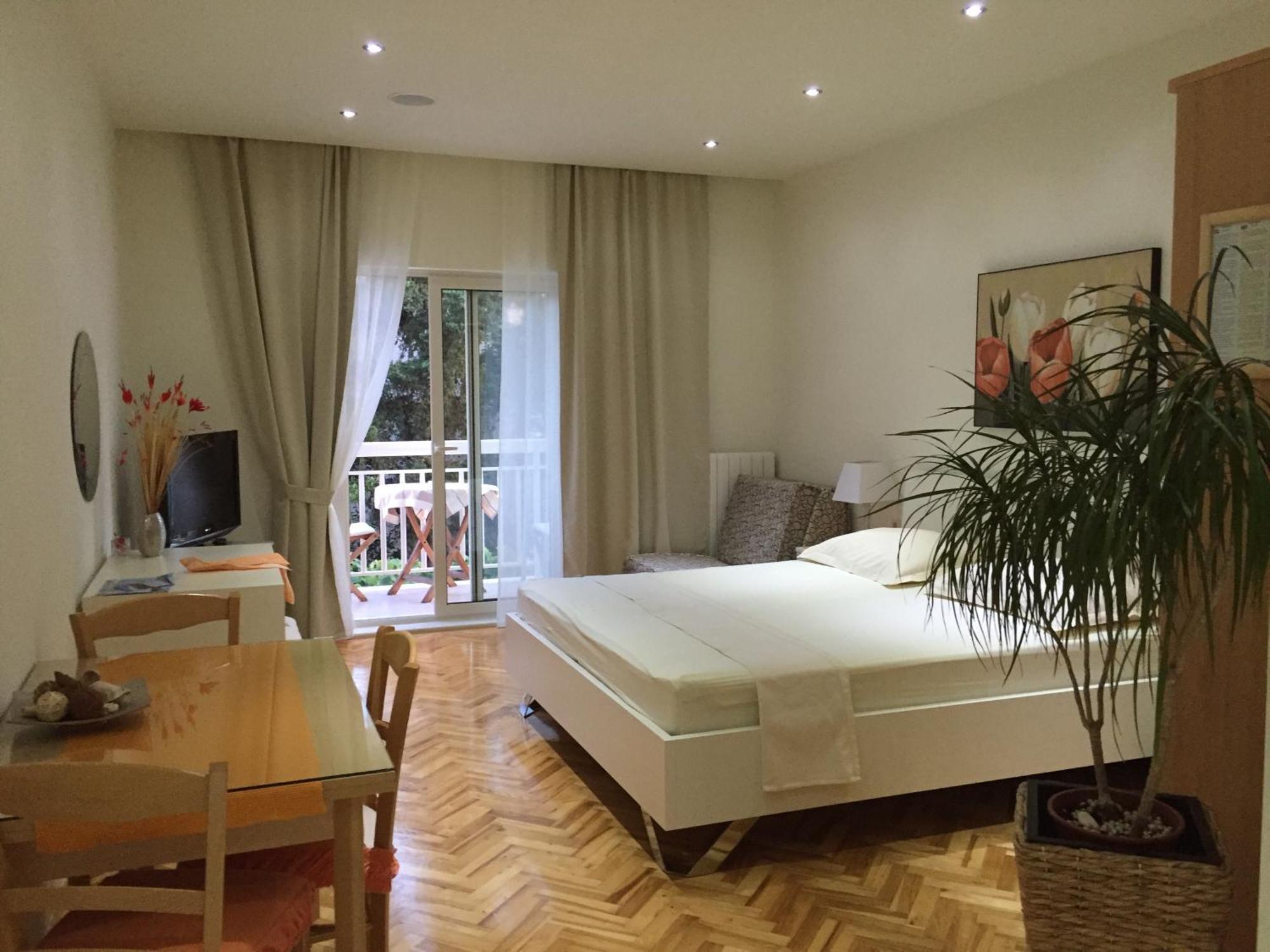 Apartments Jani Hvar Town Bagian luar foto