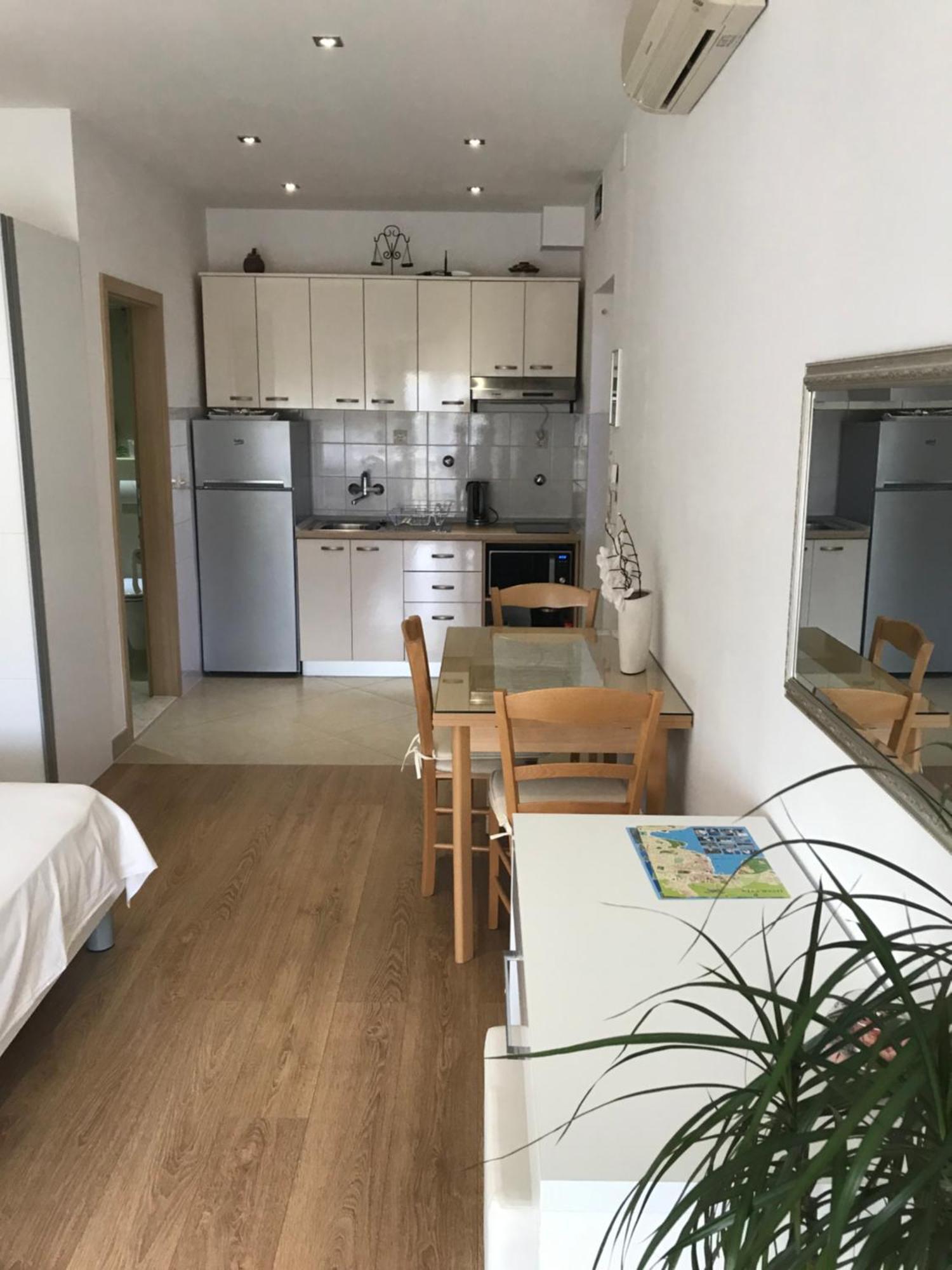 Apartments Jani Hvar Town Bagian luar foto